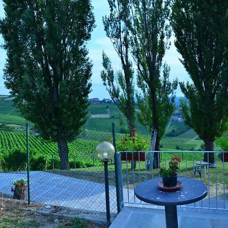 I Grappoli Villa Canelli Exterior photo